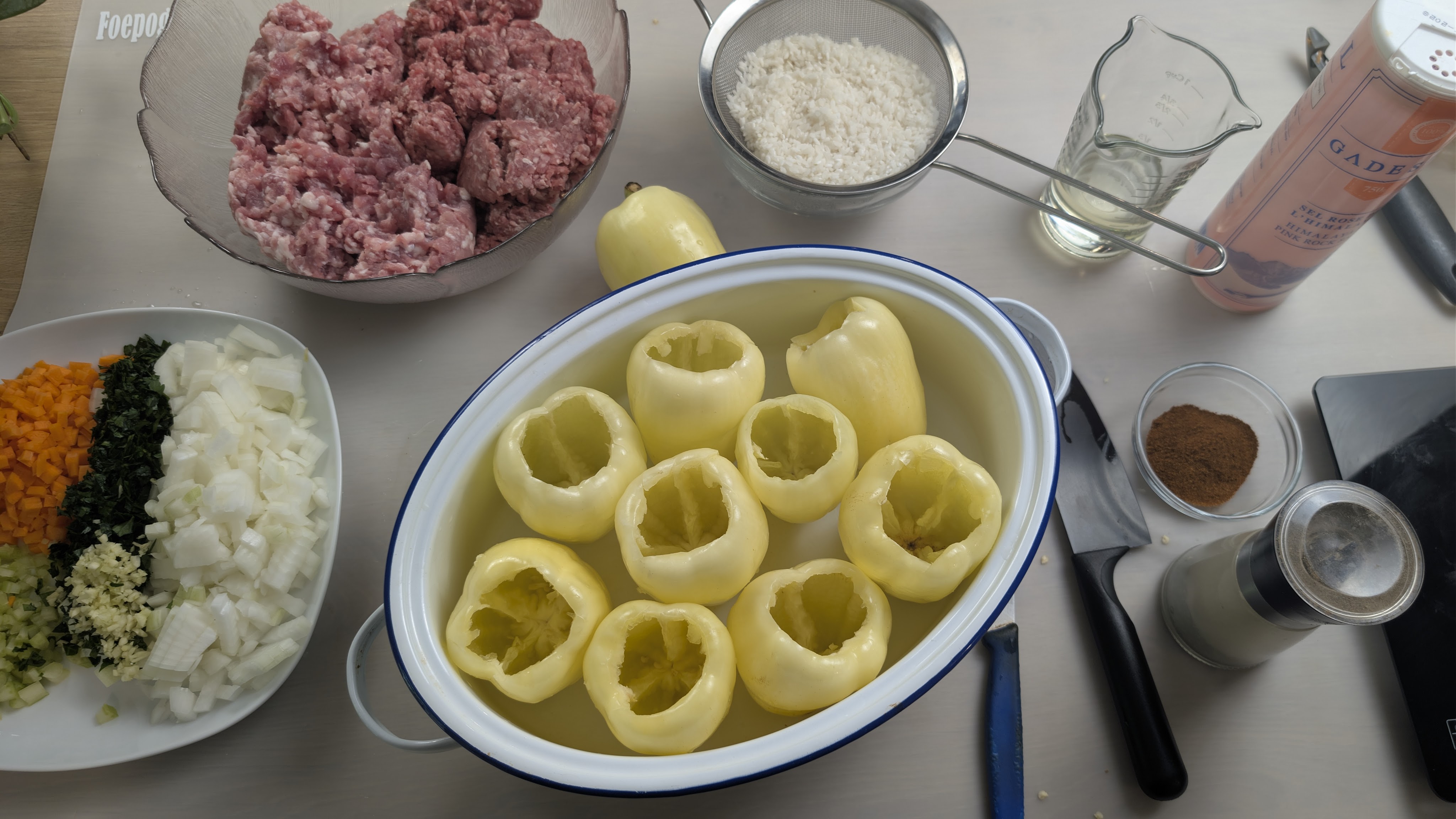 Stuffed peppers are a true comfort food classic, bringing warmth and nostalgia to the table. With their tender peppers, flavorful filling, and silky paprika gravy, they’re the perfect dish to celebrate pepper season.